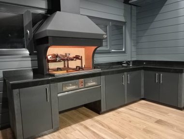 комплекс барбекю в доме